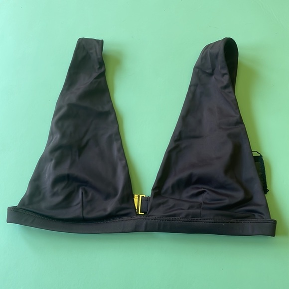 Keeping for now - Skye & Staghorn Stella bralette and Elle pant set - Picture 6 of 12